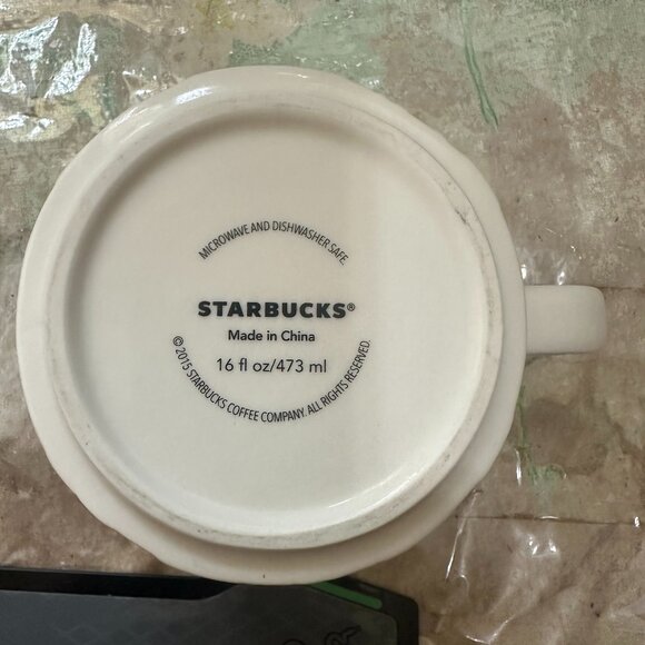 Starbucks Hong Kong Christmas 3D Green White Skyline Relief Ceramic Mug Cup 16oz - Picture 6 of 6